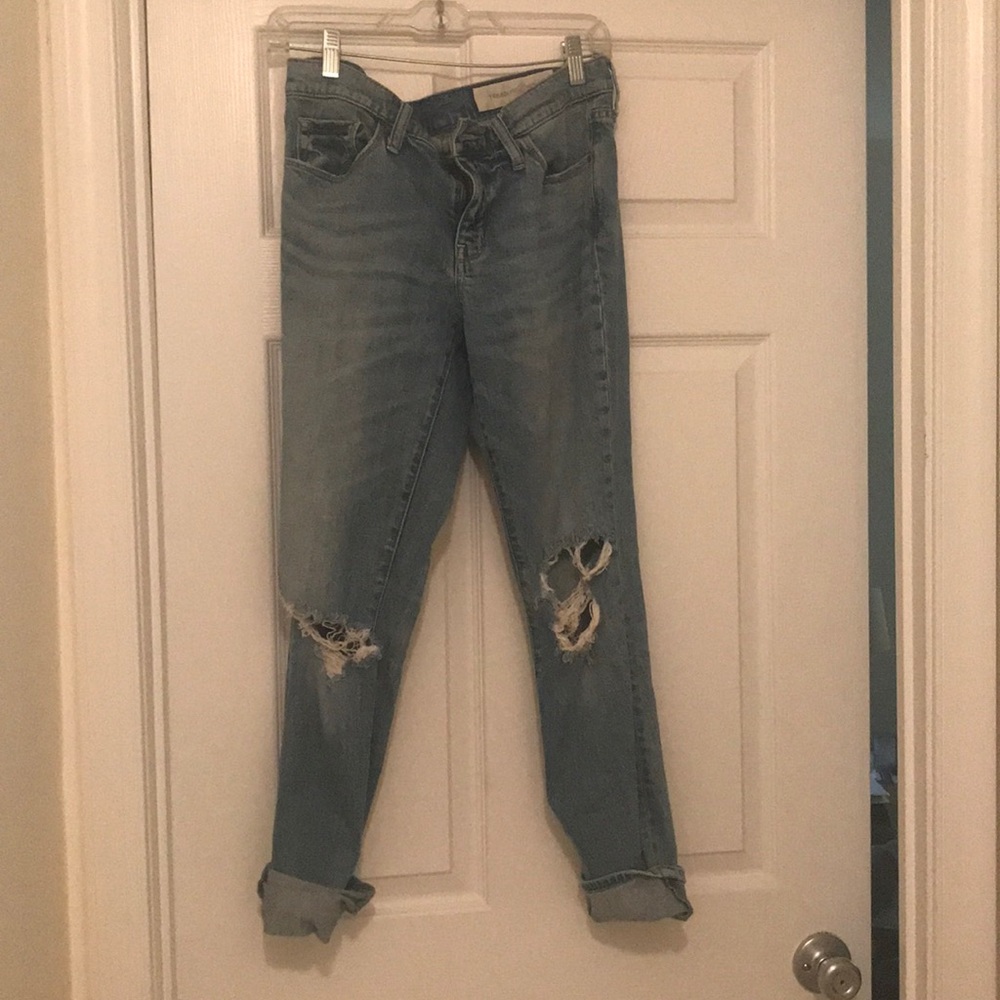 Mid-Rise & Boyfriend Destroyed Jeans